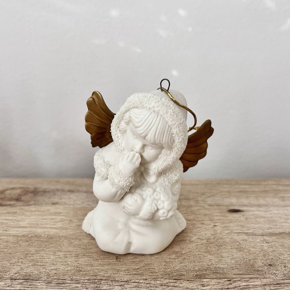 Brinn Bisque Vintage Set Of 4 Angels Christmas Ornaments Gold Wings 3 1/4” - Picture 5 of 11